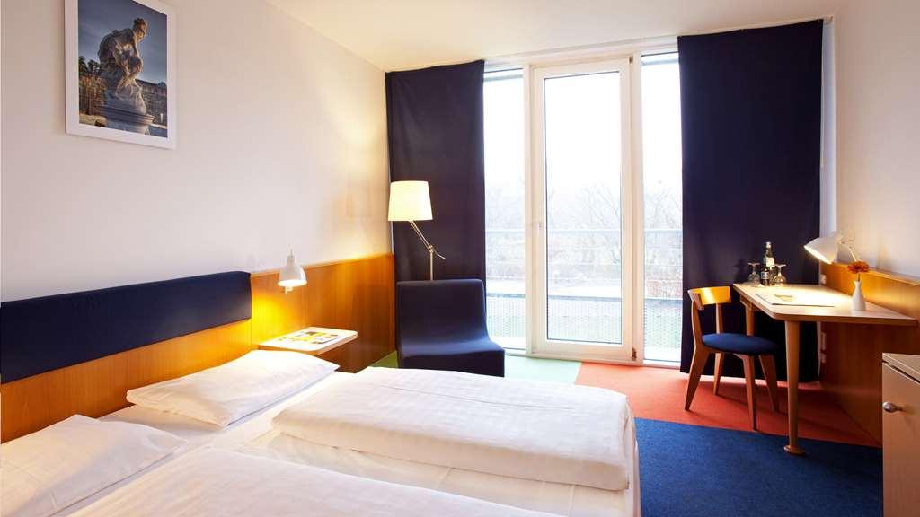 Vienna House By Wyndham Havelufer Potsdam Hotel Bilik gambar