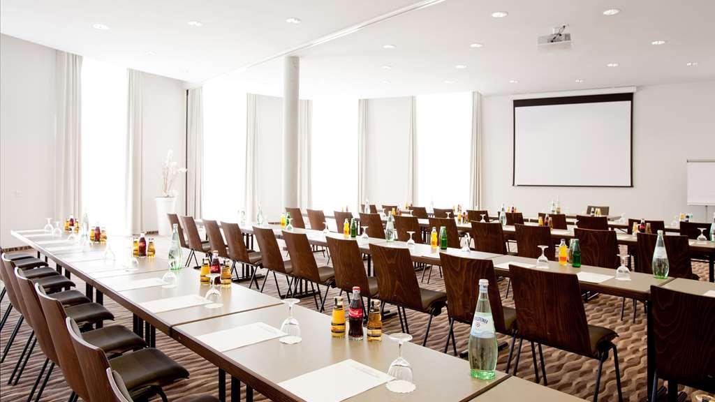 Vienna House By Wyndham Havelufer Potsdam Hotel Bilik gambar
